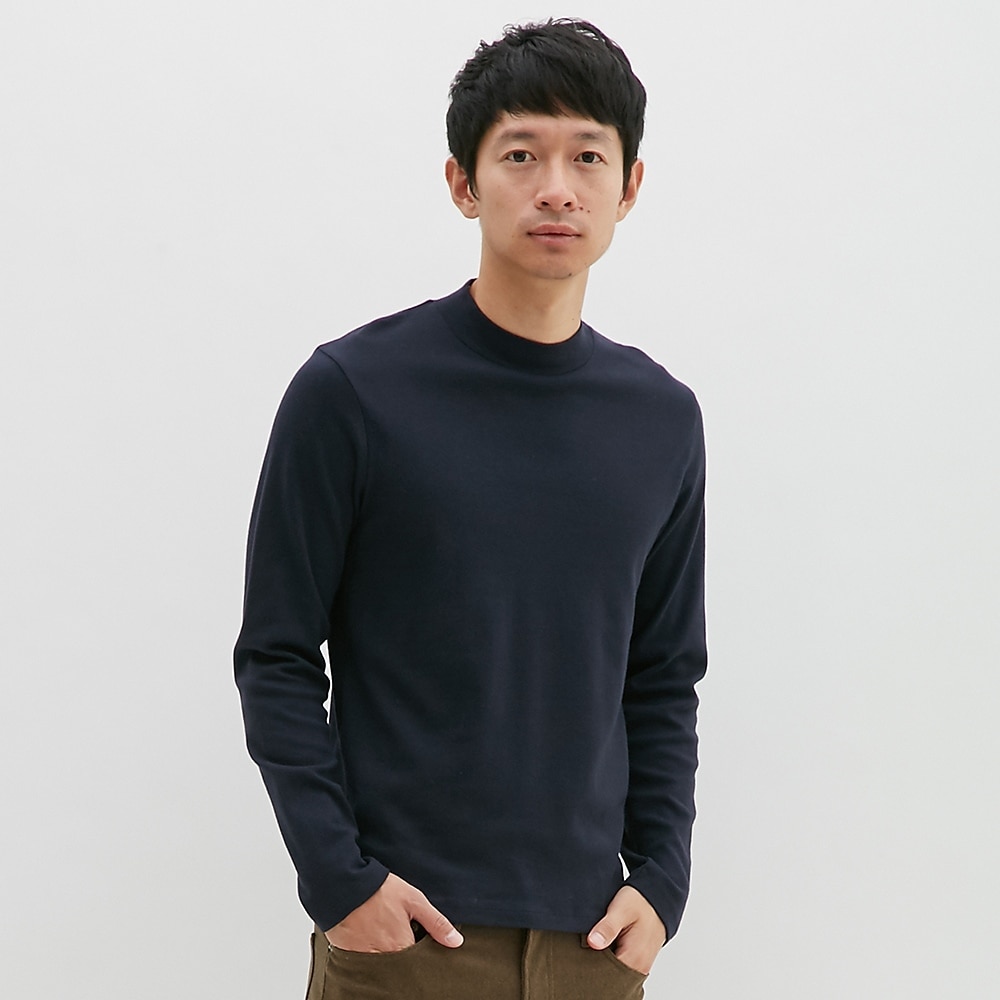 UNIQLOのウォッシャブルストレッチミラノリブクルーネックセーター | StyleHint