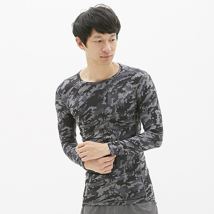 スポーツインナーｔ ９分丈 カモフラ ｇｓ Gu ジーユー 公式通販オンラインストア