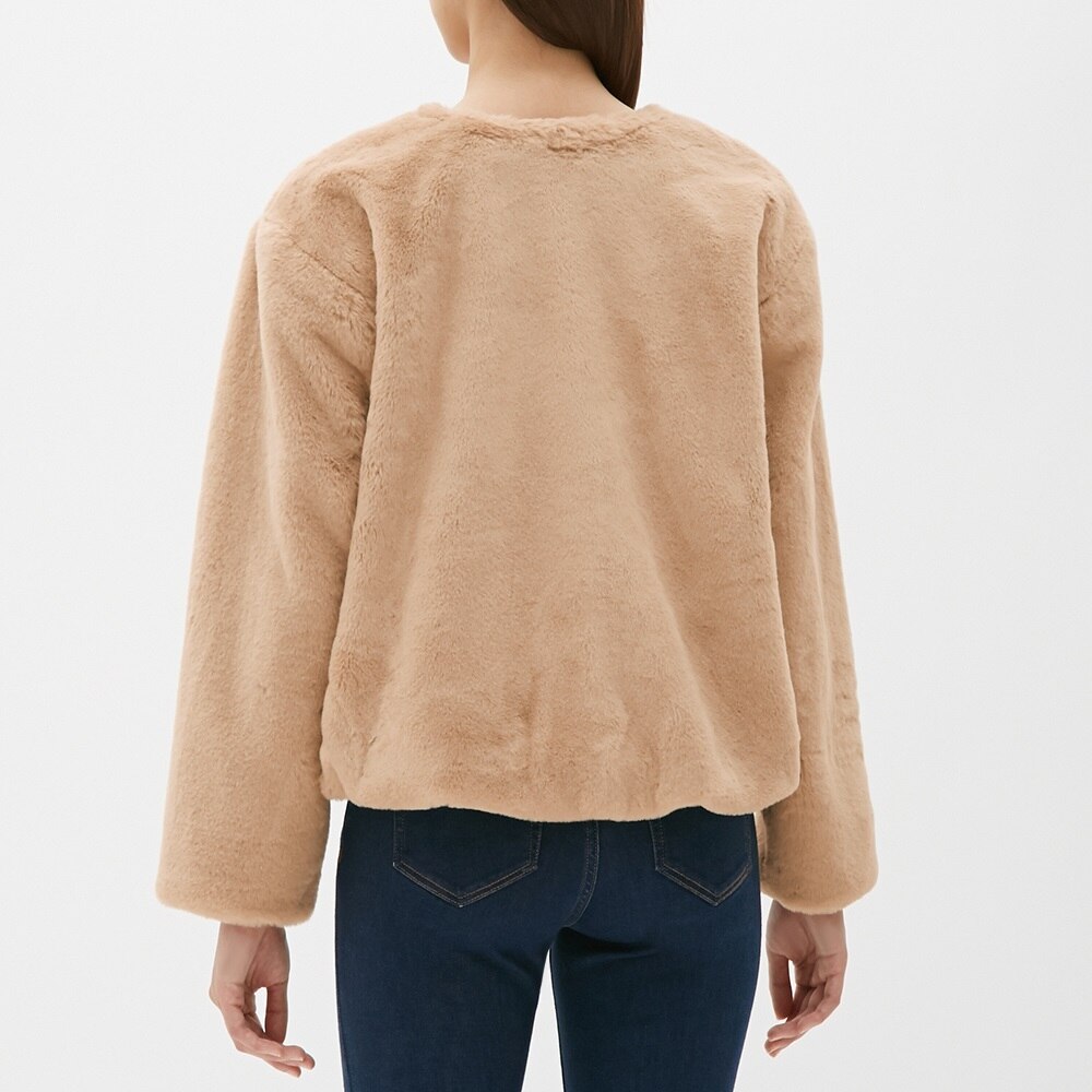 フェイクファーブルゾンz Gu ジーユー 公式通販オンラインストア