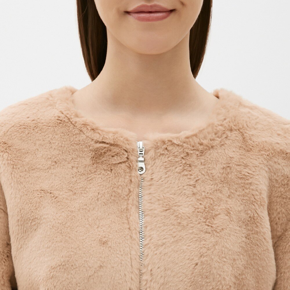 フェイクファーブルゾンz Gu ジーユー 公式通販オンラインストア