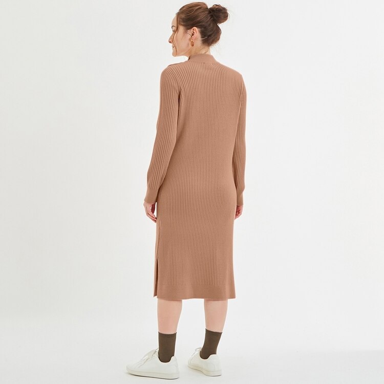 ショルダーボタンニットワンピース 長袖 Z E Gu ジーユー 公式通販オンラインストア