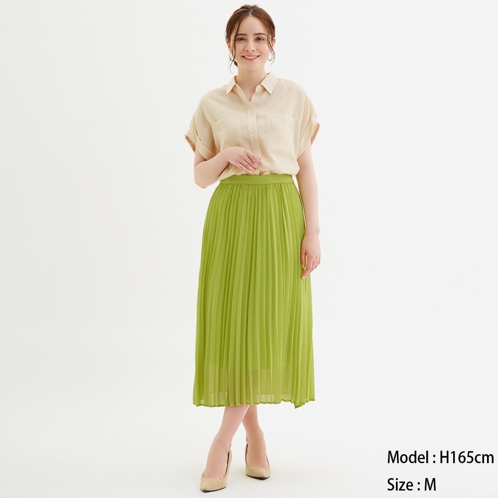 UNIQLOのシフォンプリーツロングスカート（丈標準80～84cm） | StyleHint