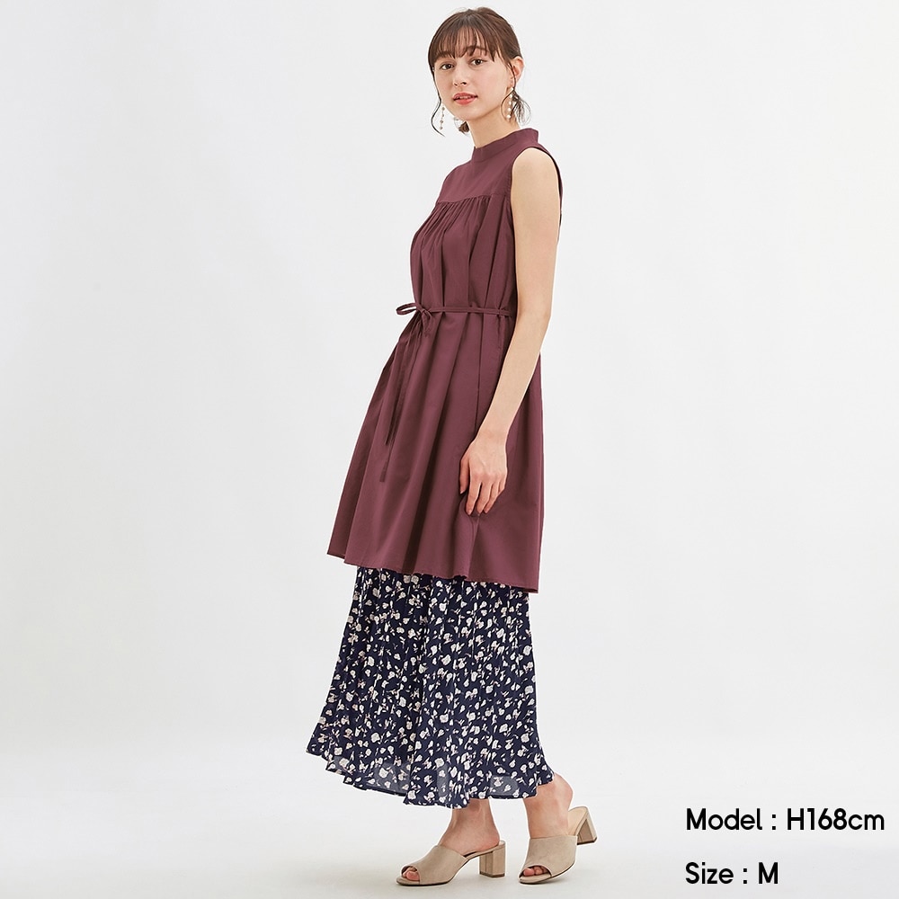 （GU）ギャザーチュニックブラウス(ノースリーブ)のサムネイル