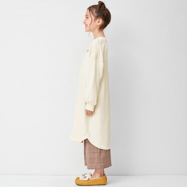 Gu公式 Girlsエンブロイダリーロゴスウェットワンピース 長袖 ファッション通販サイト Gu公式 Girlsエンブロイダリーロゴスウェットワンピース 長袖 ファッション通販サイト