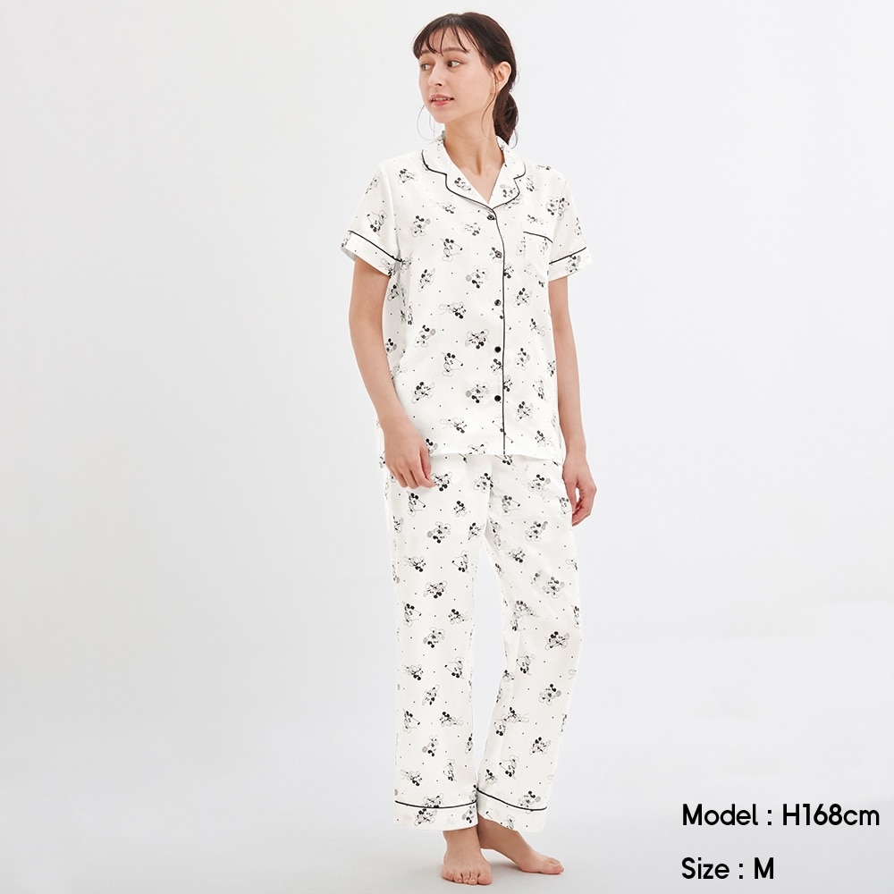GU公式 | サテンパジャマ(半袖)Disney | ファッション通販サイト
