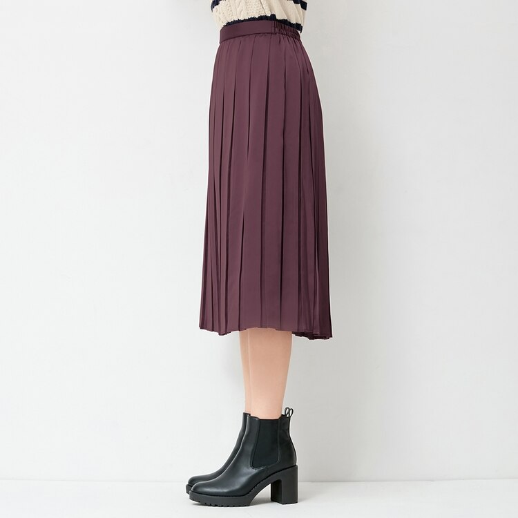 Gu公式 サテンボックスプリーツスカートz E ファッション通販サイト