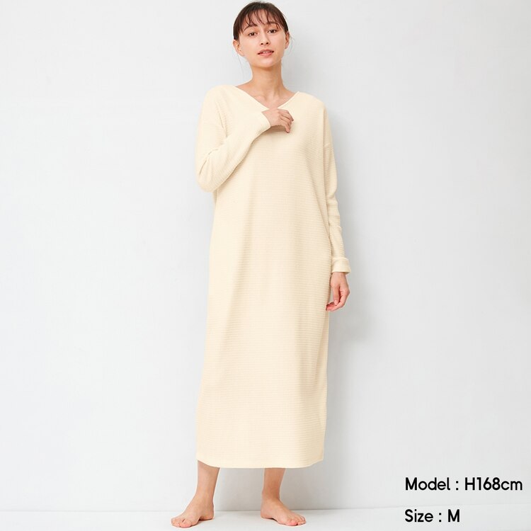 フラッフィータッチラウンジワンピース 長袖 Gu ジーユー 公式通販オンラインストア