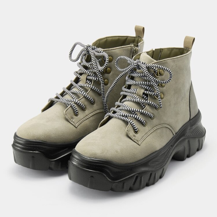 ボリュームソールトレッキングスニーカー Gu ジーユー 公式通販オンラインストア