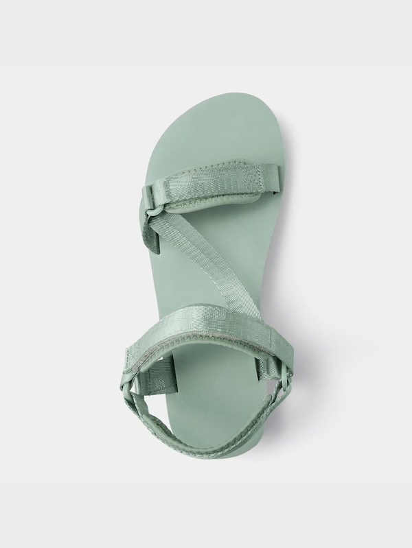 ソフトアーチスポーツサンダル