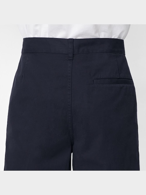 チノハーフパンツ