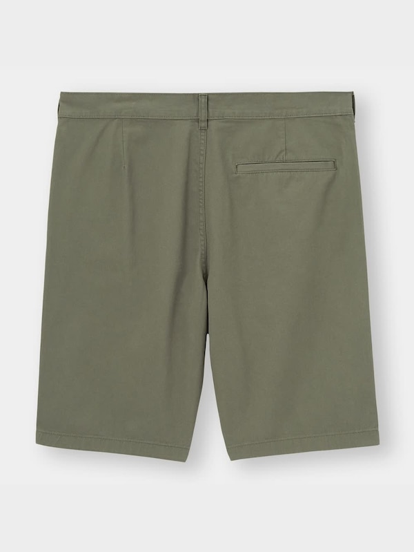 チノハーフパンツ