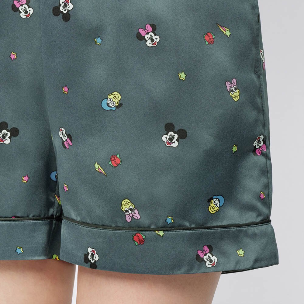 Gu サテンパジャマ カリフォルニア ディズニー ギフト ディズニー