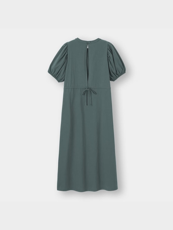 バックオープンワンピース(半袖)