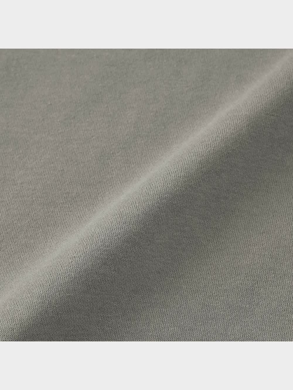 GU公式 | オーバーサイズスウェットプルオーバー(長袖)