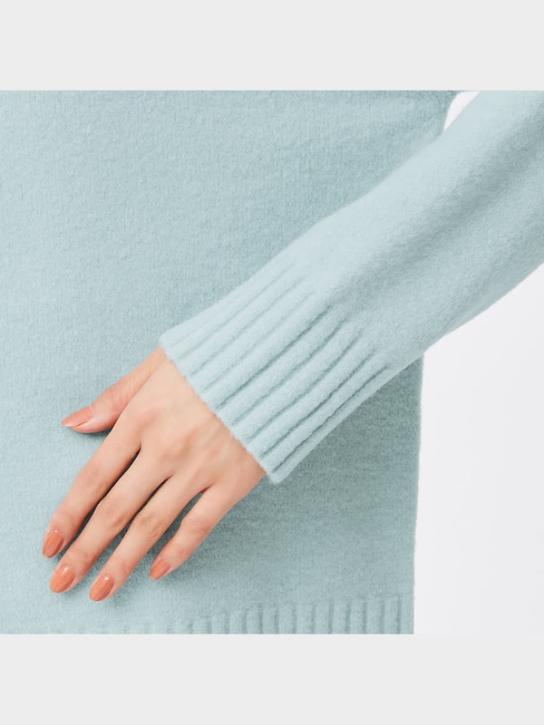 パフィータッチオーバーサイズハイネックチュニック(長袖)