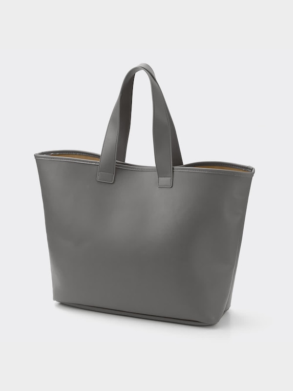 レザータッチトートバッグ