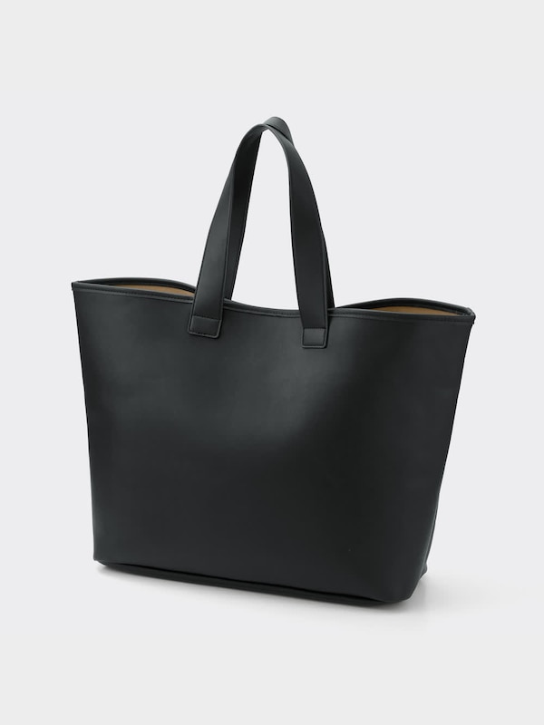 レザータッチトートバッグ