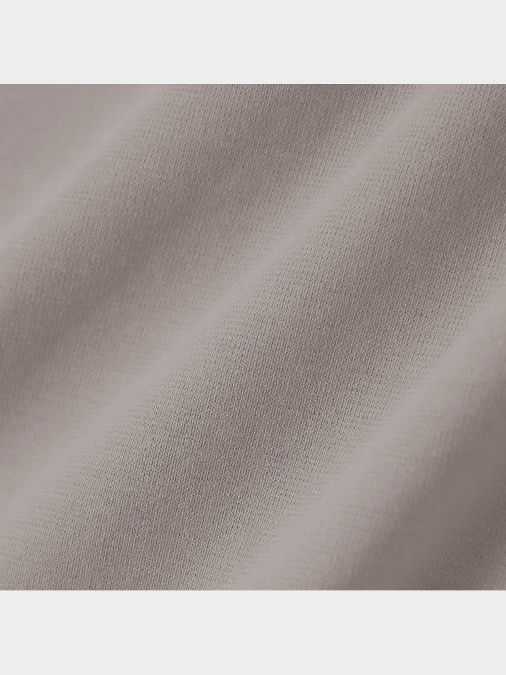 ギュスターヴ② GU公式 | スタイルヒートUネックT(8分袖)