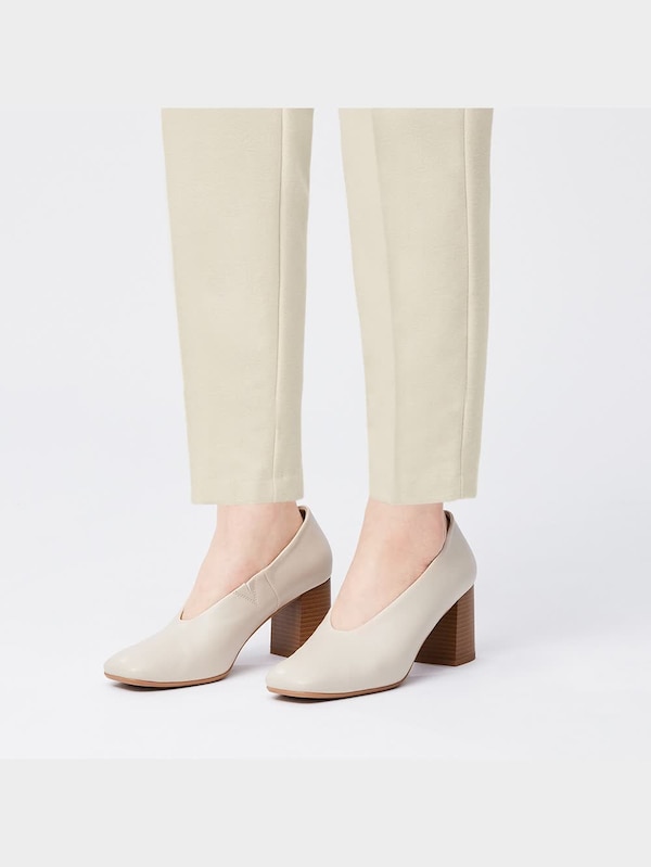 起毛タックテーパードパンツ