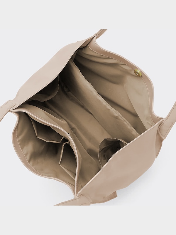 ライト&ソフトレザータッチトートバッグ