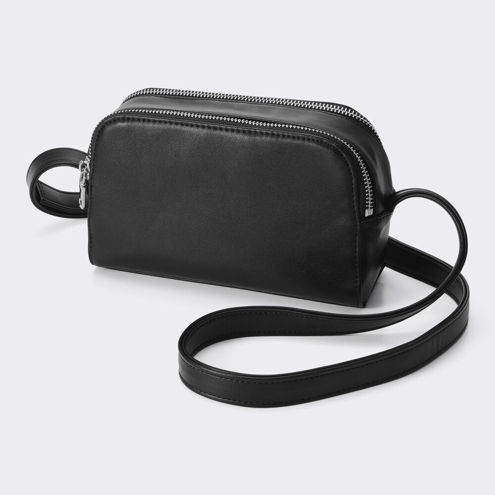 GU 【未使用新品】レザータッチスクエアミニショルダーバッグ ジーユー