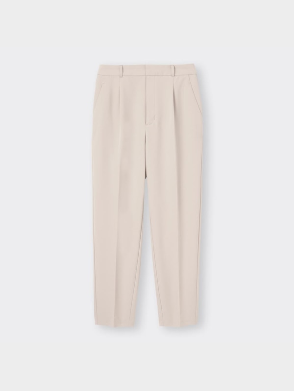 ストレッチテーパードパンツ