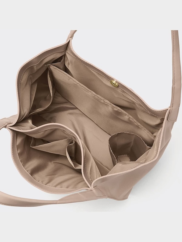 ライト&ソフトレザータッチトートバッグ