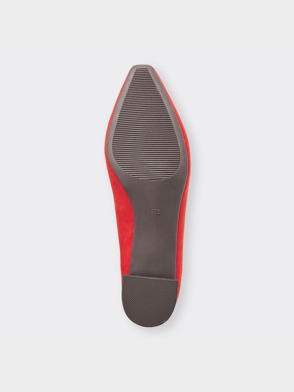 マシュマロローヒールパンプス