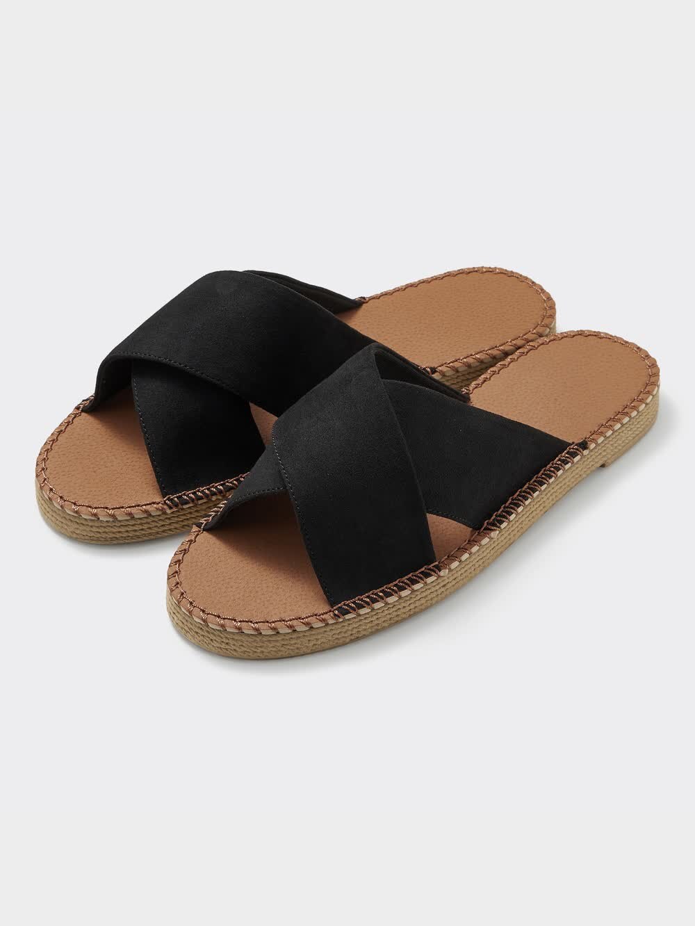 GU公式 | エアリーエスパドリーユサンダル