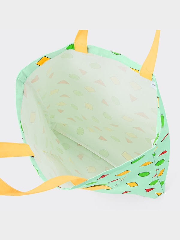 バッグ CRAYON SHINCHAN