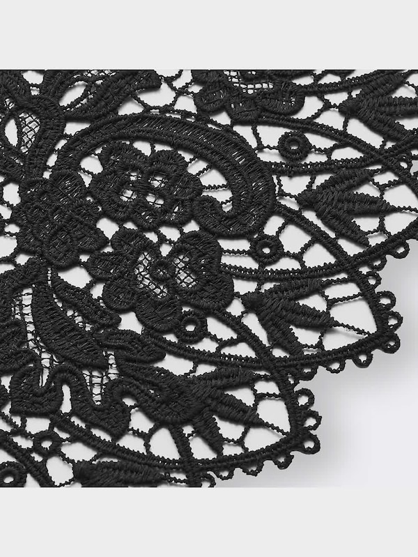 刺繍レース付け襟