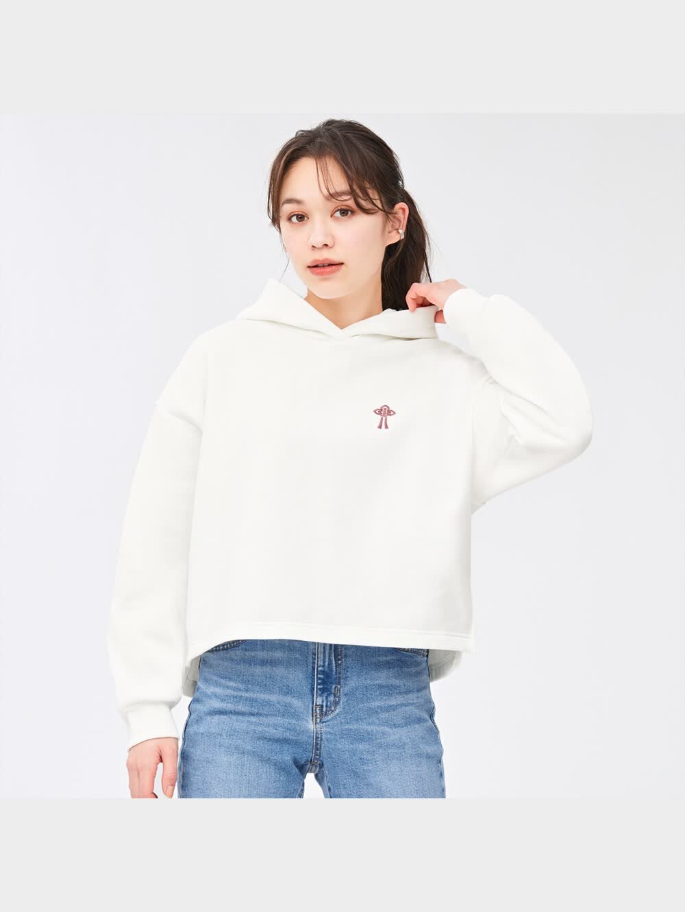 GU公式 | スウェットパーカ(長袖) Demon Slayer 1