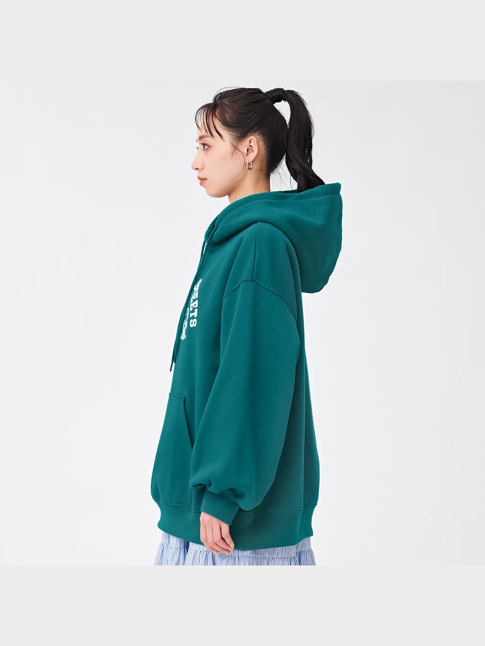 GU公式 | スウェットパーカ(長袖) TABEKKO DOUBUTSU 1