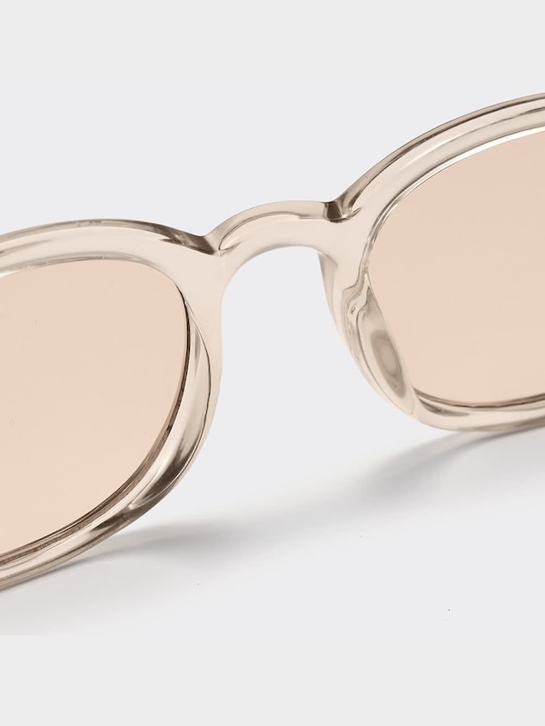 セミスクエアファッショングラス