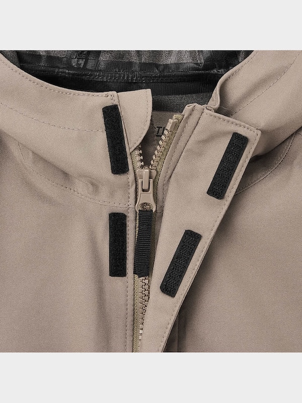 KIDS(男女兼用)マルチブロックマウンテンパーカGA+X