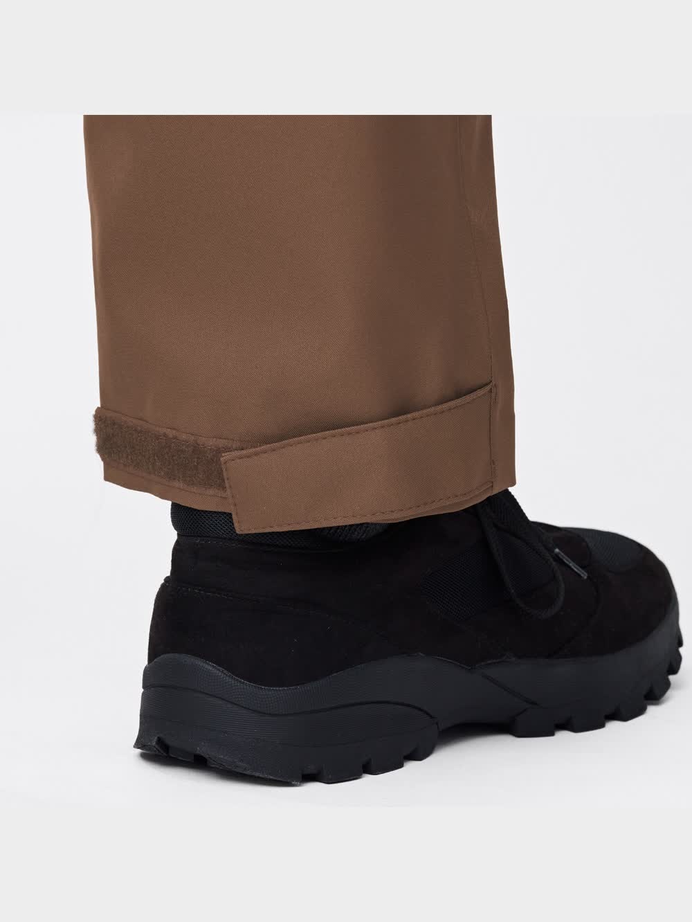 GU公式 | マルチブロックパンツGA+E