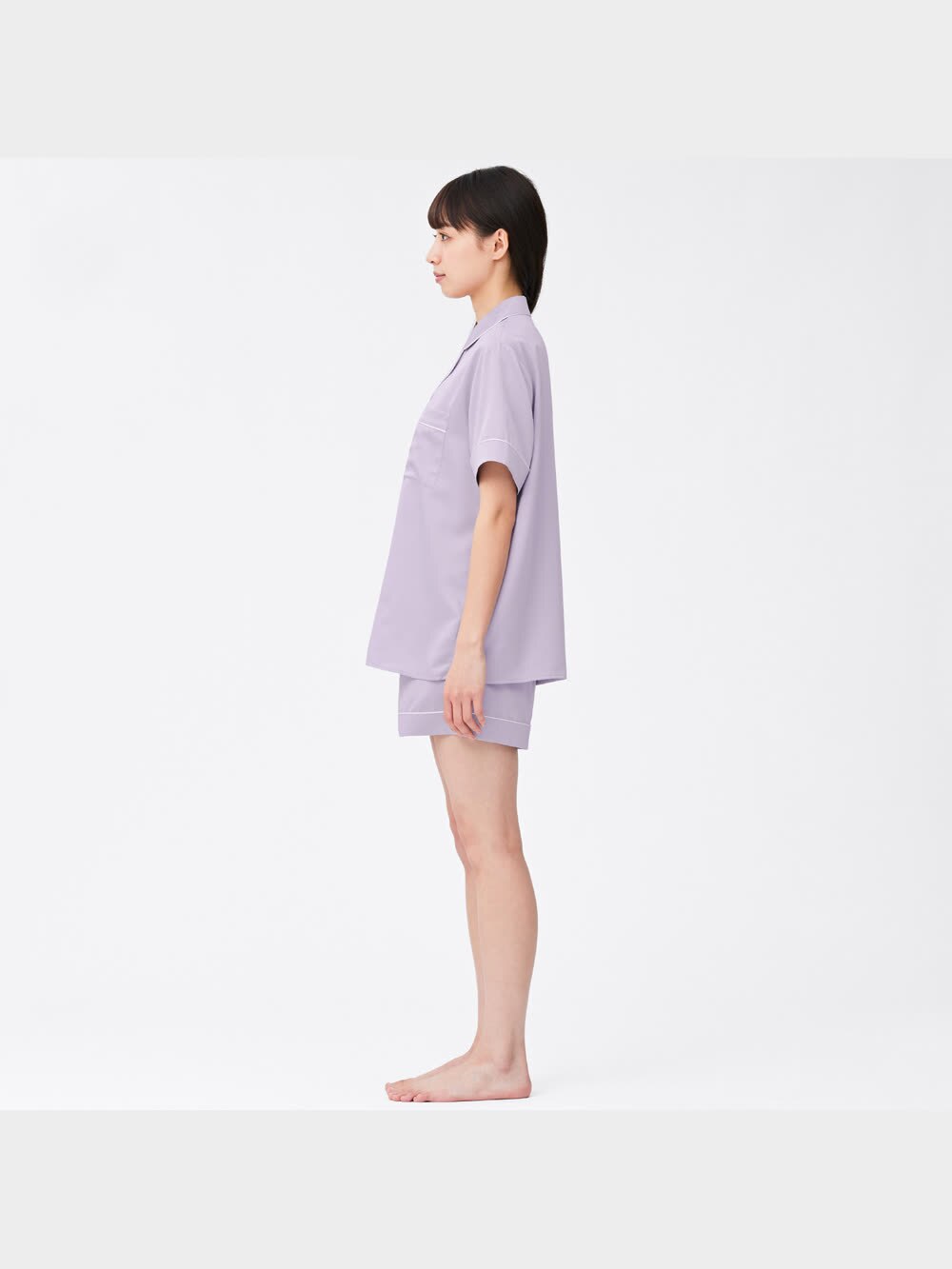 ナナ3点おまとめGU バック　ルームウェア　ショートパンツ GU（ジーユー）の「（GU）バックギャザーショートパンツ（WOMEN