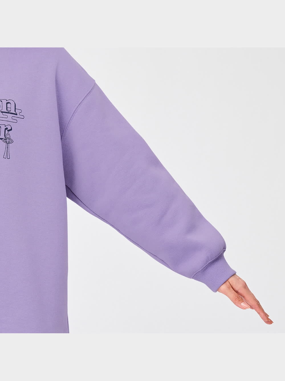 GU公式 | オーバーサイズスウェットプルオーバー(長袖)2 Demon Slayer