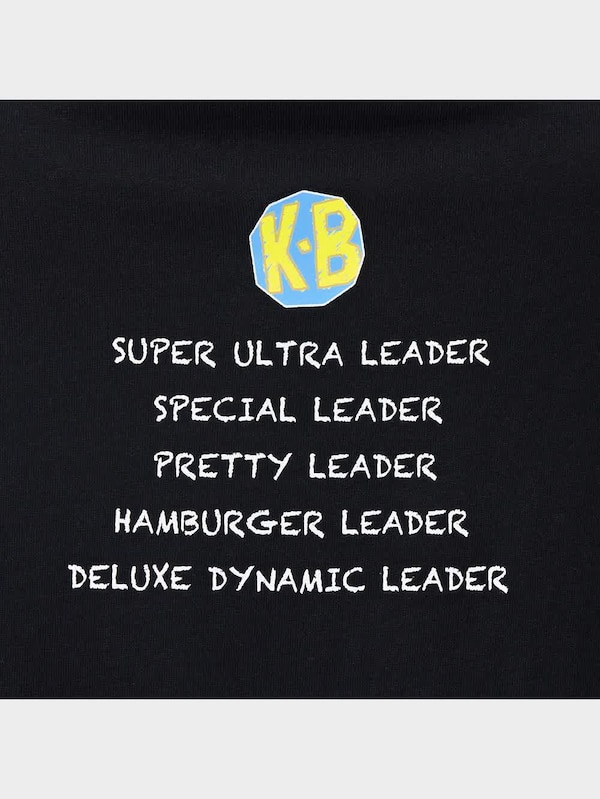 オーバーサイズグラフィックT(5分袖) CRAYON SHINCHAN 3