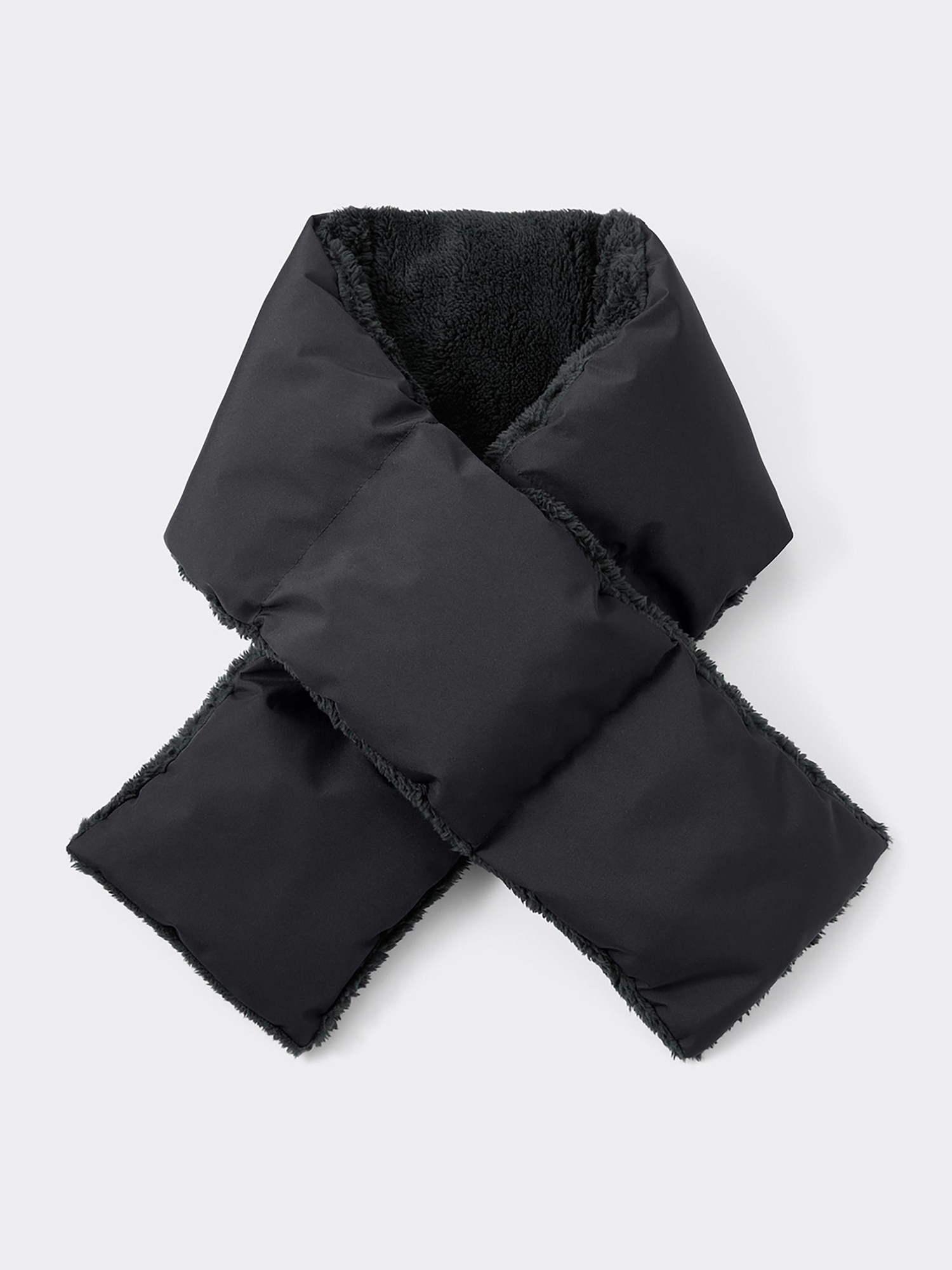 GU公式 | ヒートパデッドマフラー