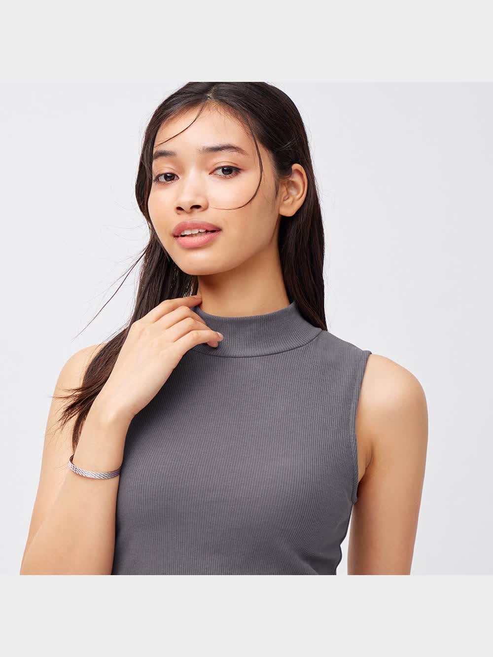 GU公式 | ブラフィールクロップドハイネックT(ノースリーブ)+X