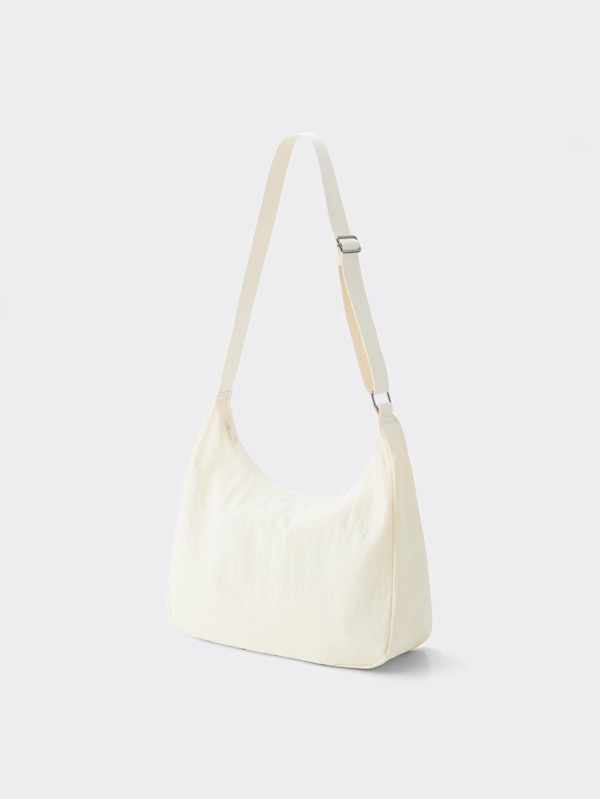 ラウンドショルダーバッグ