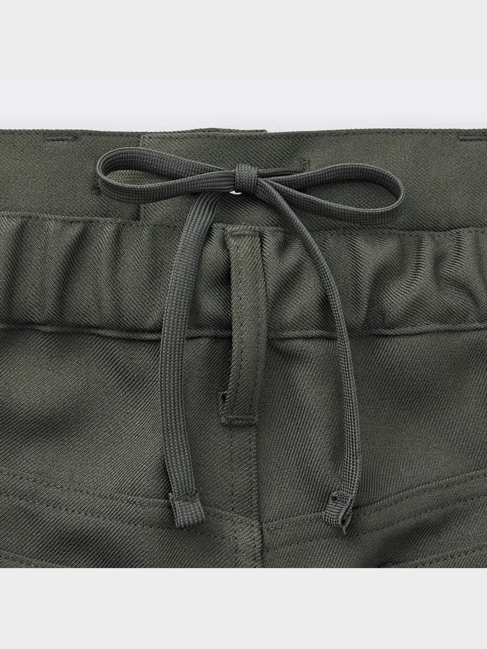 GU公式 | センタープレスストレートパンツ+EC(丈長め77.0～81.0cm)