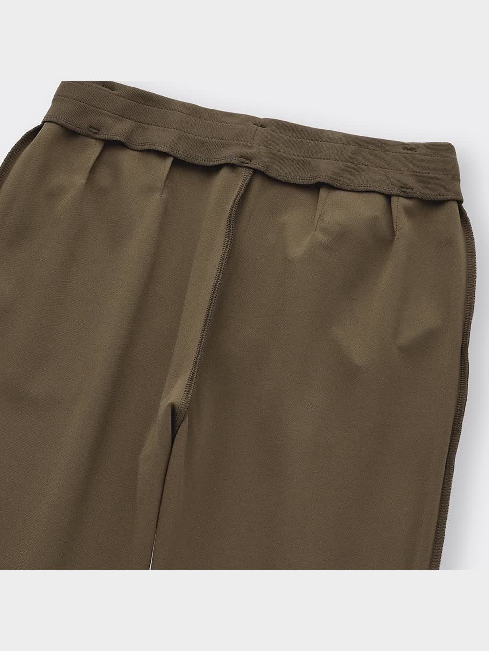 GU公式 | カットソーフレアスラックスA+EC(丈長め77.0～79.0cm)