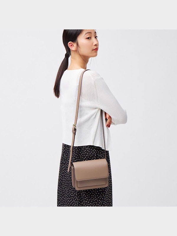 フラップミニショルダーバッグ