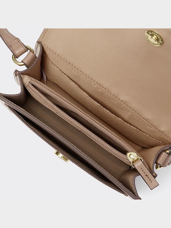 フラップミニショルダーバッグ