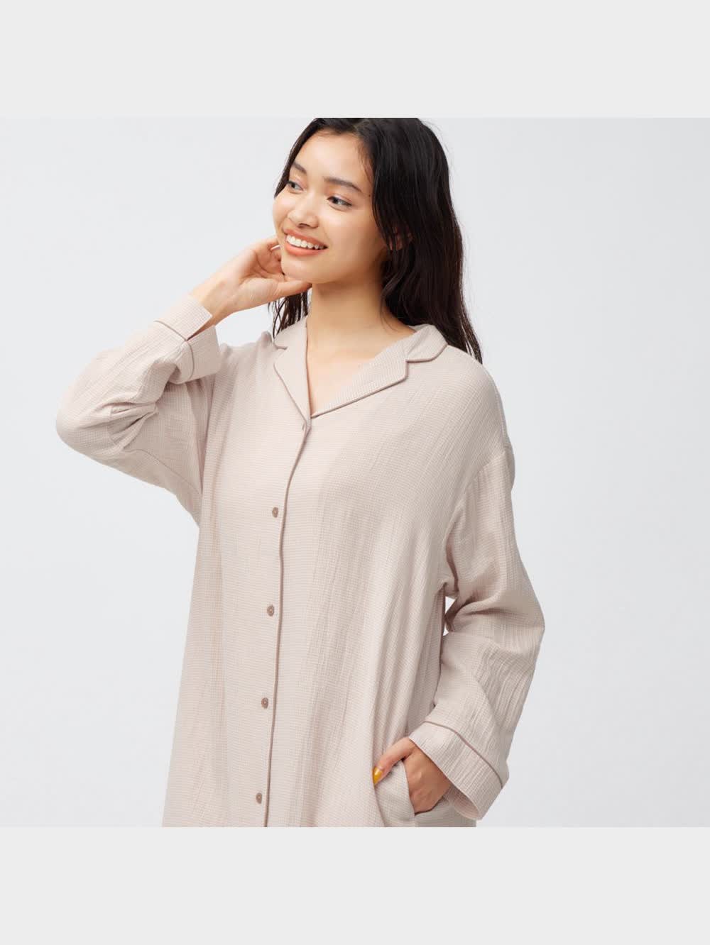 GU トマトブレンドパジャマとボウタイニットワンピースのセット GU トマトブレンドパジャマとボウタイニットワンピースのセット
