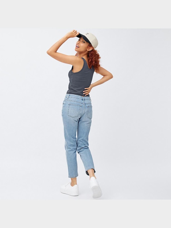 ミドルライズスリムアンクルジーンズ+EC