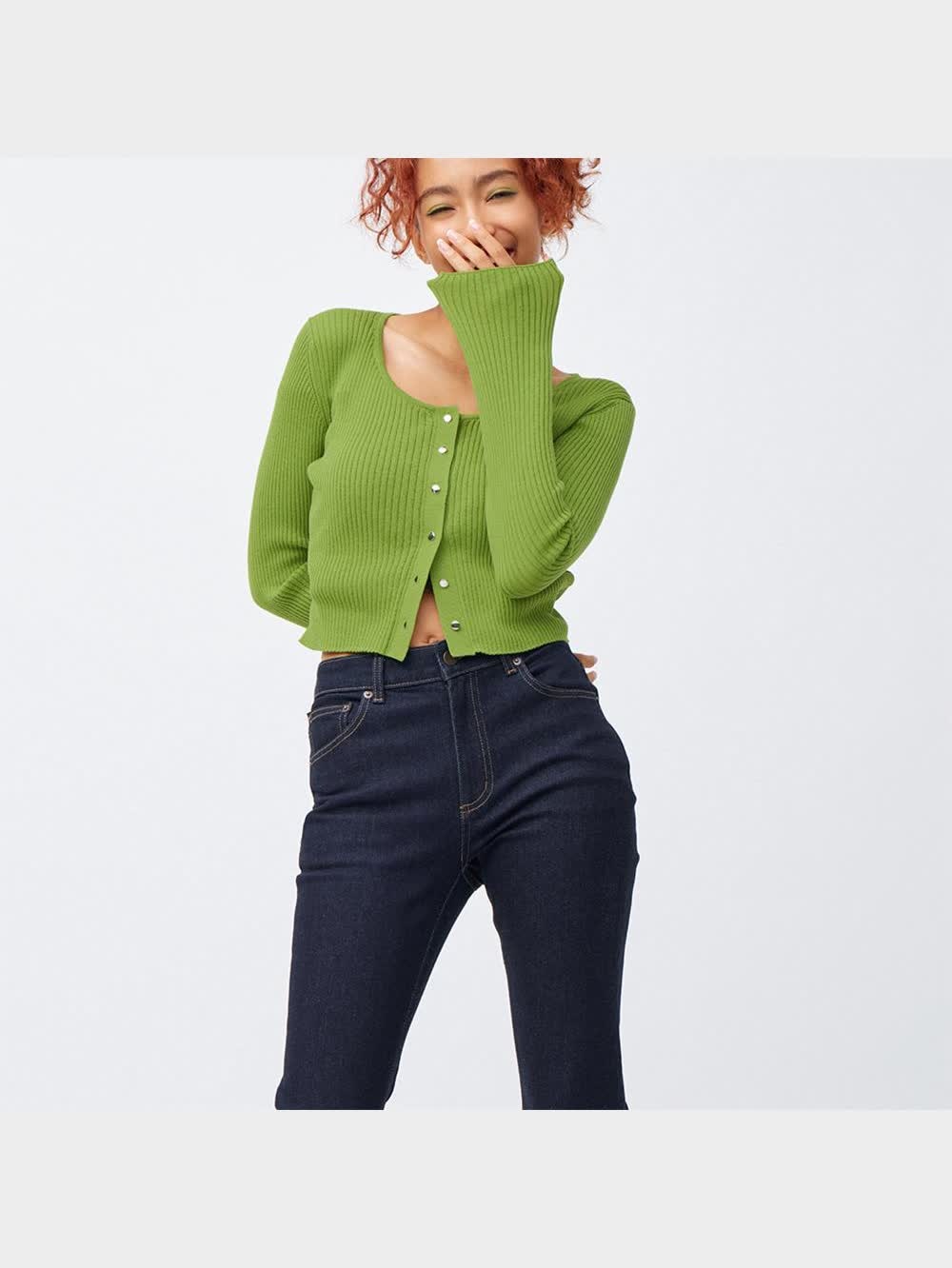 GU公式 | ミドルライズフレアジーンズ(丈標準73.0～77.0cm)