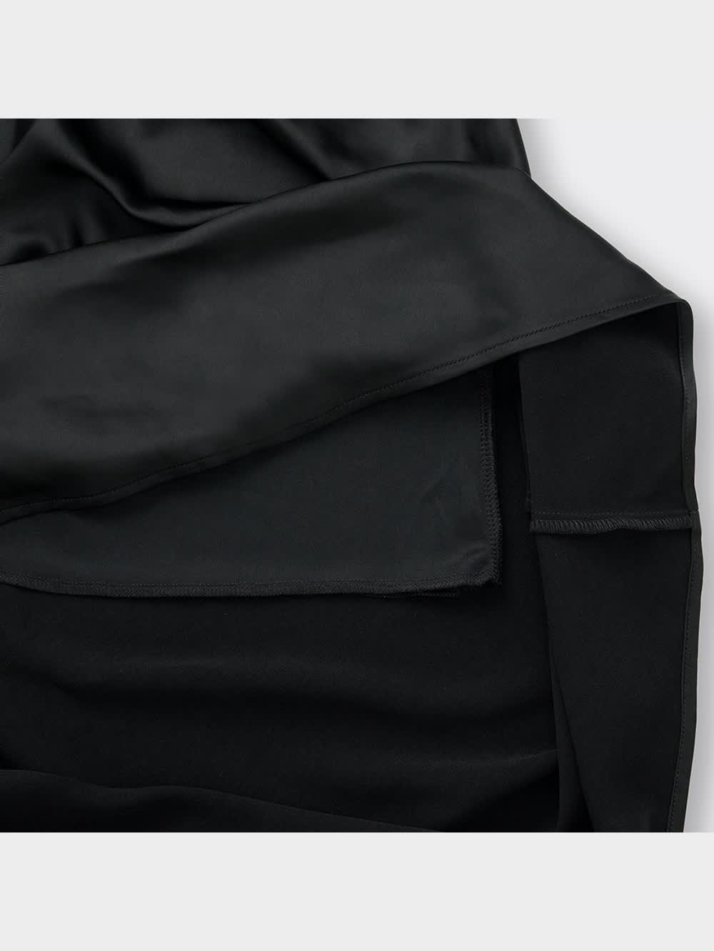 GU公式 | サテンロングスカート(丈標準83.0～90.0cm)
